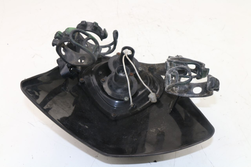 photo de FANALE ANTERIORE RAZZO STR 50 (2009 - 2018) - Zoom sullo stato d'uso