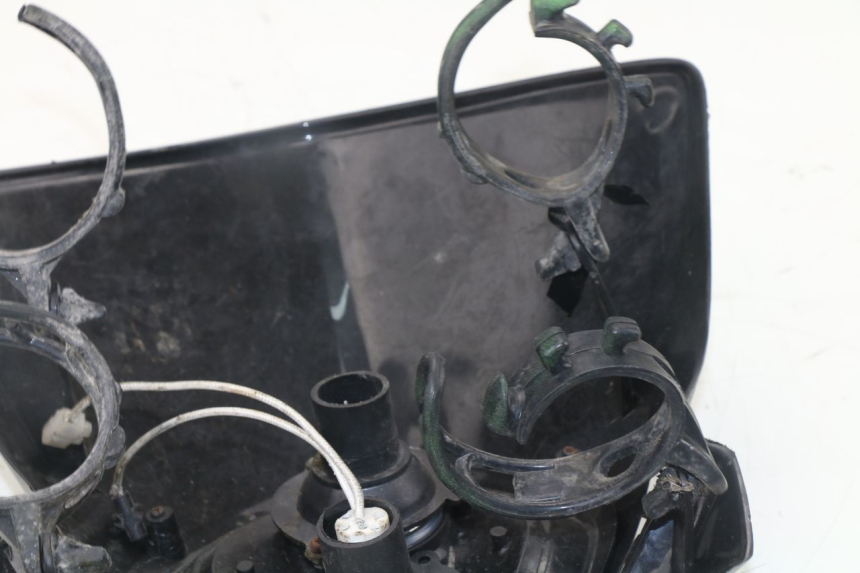 photo de FANALE ANTERIORE RAZZO STR 50 (2009 - 2018) - Vista d'insieme del prodotto