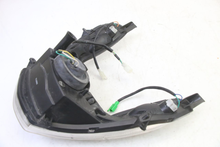 photo de FARO ANTERIORE PEUGEOT STREETZONE I NAKED 2T 50 (2018 - 2020) - Primo piano tecnico