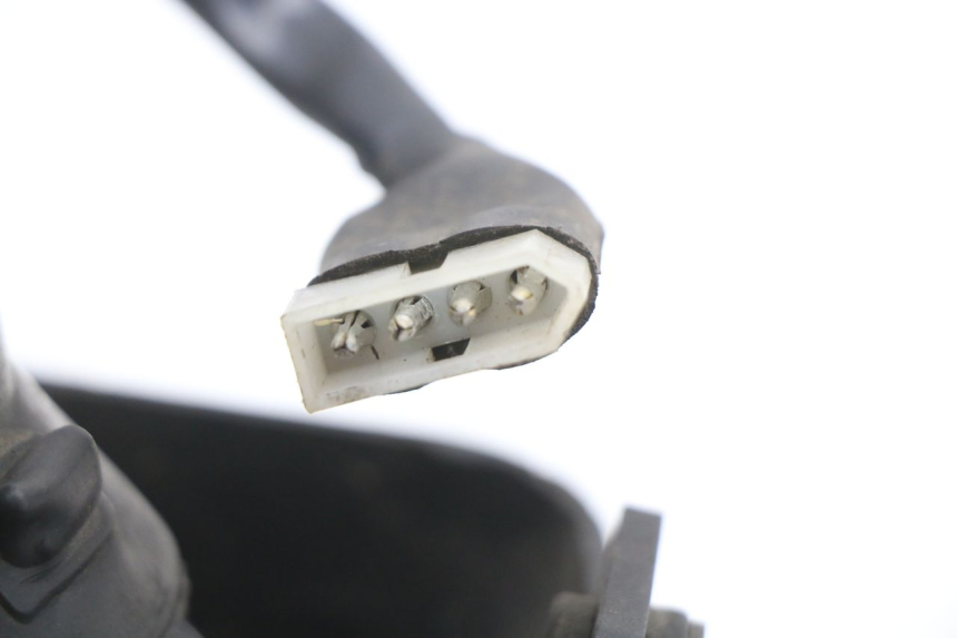 photo de FARO ANTERIORE CAGIVA SUPER CITY 125 (1992 - 1997) - Primo piano tecnico