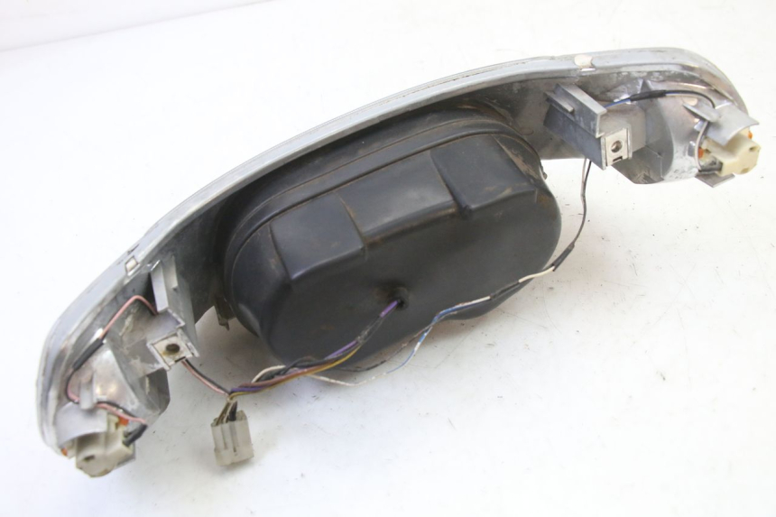 photo de FARO ANTERIORE PIAGGIO SUPER LX 125 (2000 - 2003) - Primo piano tecnico