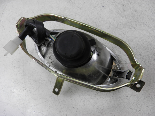 photo de FANALE ANTERIORE SWEET ELEC SWEET RACER TOB BOY 1 (2009 - 2012) - Dettagli dei punti di fissaggio