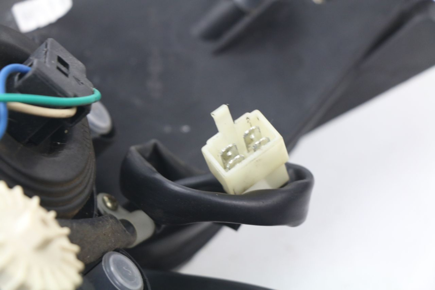 photo de FARO ANTERIORE SYM SYMPHONY 50 (2009 - 2015) - Altra angolazione