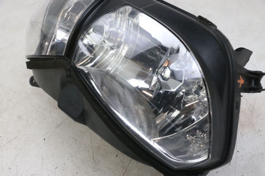 photo de FANALE ANTERIORE YAMAHA TDM ABS 900 (2002 - 2014) - Zoom sullo stato d'uso