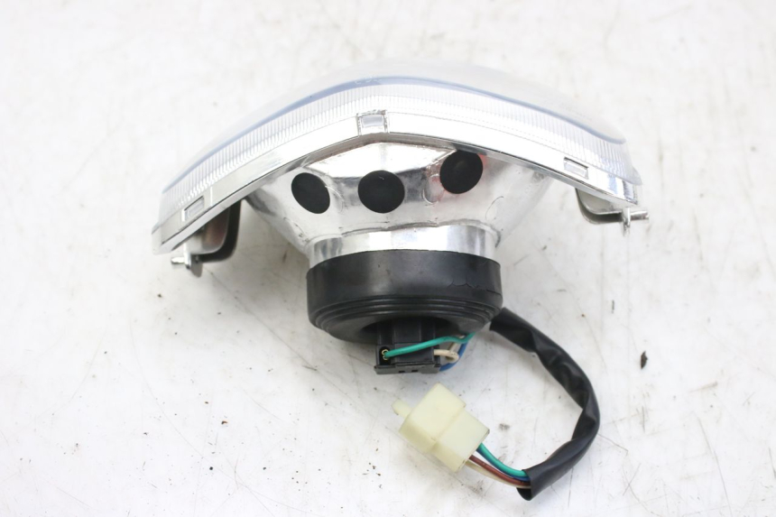 photo de FANALE ANTERIORE PEUGEOT TWEET 4T 50 (2010 - 2014) - Altra angolazione