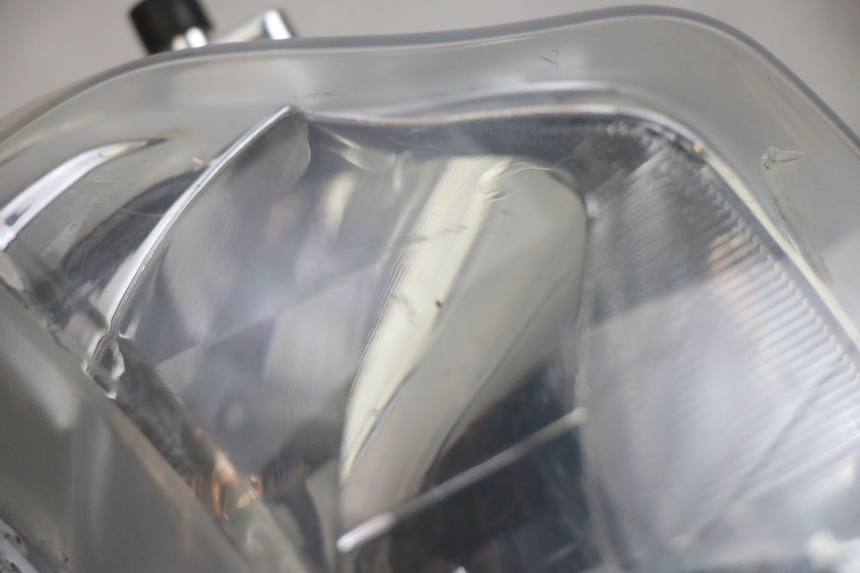 photo de FANALE ANTERIORE PEUGEOT TWEET 4T 50 (2014 - 2019) - Altra angolazione