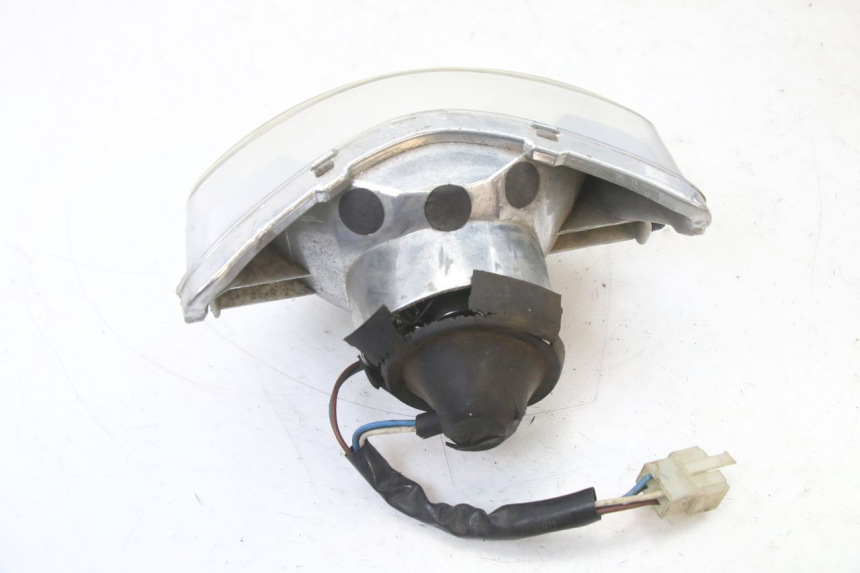 photo de FARO ANTERIORE PEUGEOT TWEET PRO CARGO 50 (2018 - 2022) - Altra angolazione