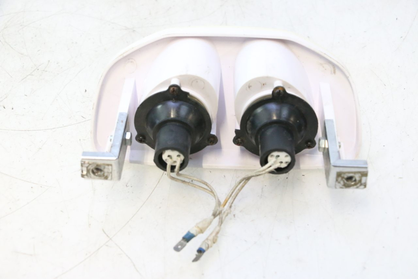 photo de FARO ANTERIORE PIAGGIO TYPHOON 50 (1993 - 1999) - Altra angolazione