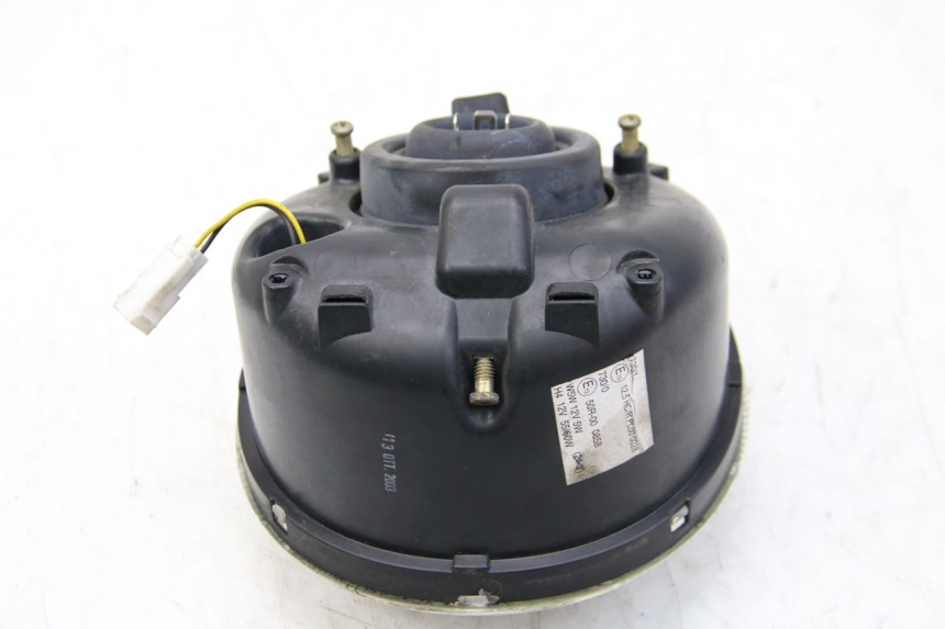 photo de FANALE ANTERIORE PIAGGIO VESPA GRANTURISMO 125 (2003 - 2007) - Zoom sullo stato d'uso