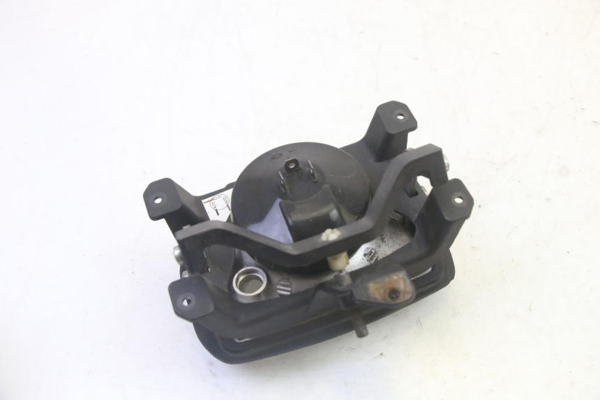 photo de FARO ANTERIORE PIAGGIO VESPA S 2T 50 (2007 - 2014) - Primo piano tecnico