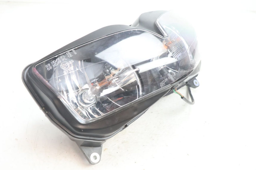 photo de FARO ANTERIORE HONDA VFR FI RC46 800 (1998 - 2001) - Zoom sullo stato d'uso