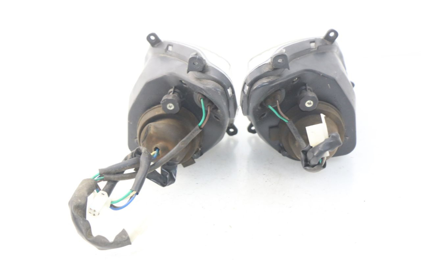 photo de FANALE ANTERIORE EUROCKA VIRTUALITY GT 4T 50 (2011 - 2017) - Stato della superficie e materiale