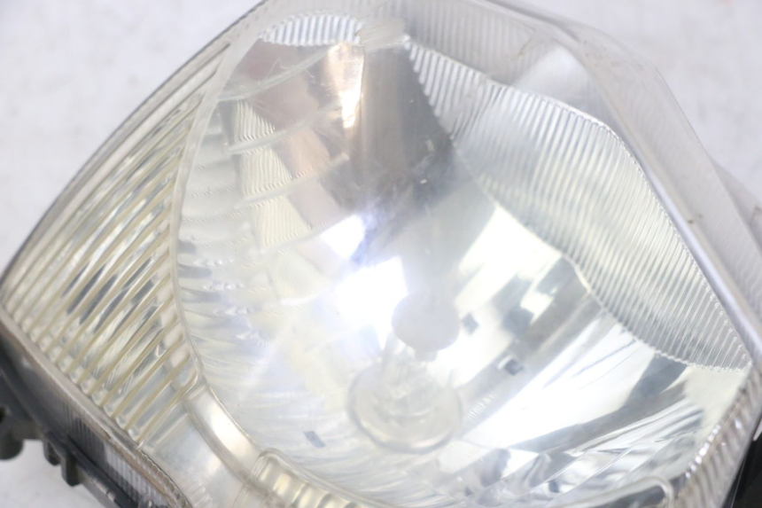 photo de FANALE ANTERIORE PEUGEOT VIVACITY NEW 4T 50 (2008 - 2017) - Stato della superficie e materiale