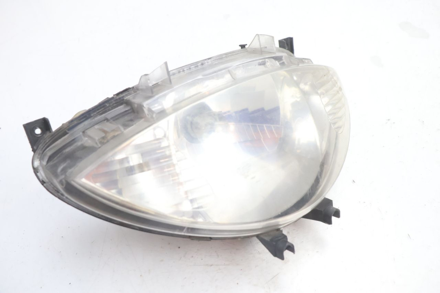 photo de FARO ANTERIORE PEUGEOT VIVACITY 50 (2004 - 2009) - Zoom sullo stato d'uso