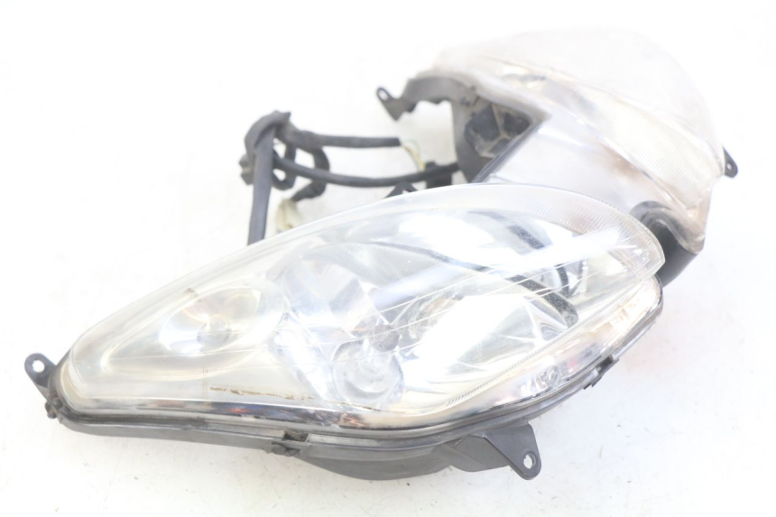 photo de FANALE ANTERIORE YAMAHA XMAX X-MAX 125 (2006 - 2009) - Marcature e riferimenti originali