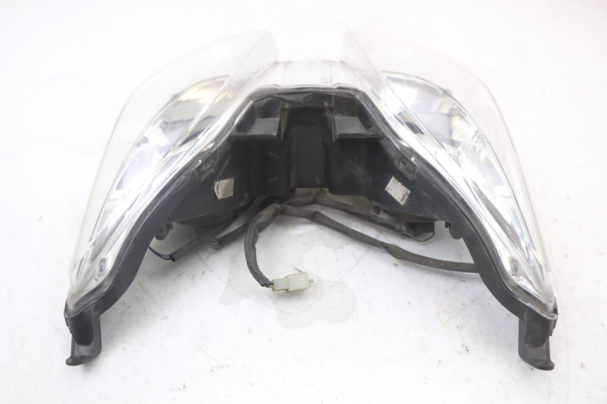 photo de FANALE ANTERIORE YAMAHA XMAX X-MAX 125 (2006 - 2009) - Primo piano tecnico