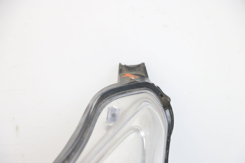 photo de FANALE ANTERIORE YAMAHA XMAX X-MAX 125 (2006 - 2009) - Caratteristiche distintive