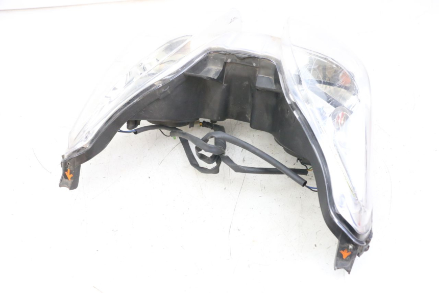 photo de FANALE ANTERIORE YAMAHA XMAX X-MAX 125 (2006 - 2009) - Altra angolazione