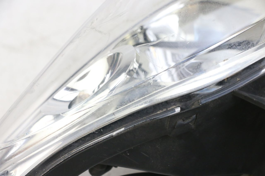 photo de FANALE ANTERIORE YAMAHA XMAX X-MAX 125 (2006 - 2009) - Vista d'insieme del prodotto