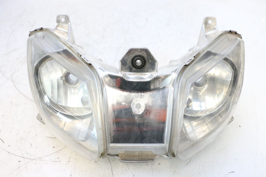 photo de FANALE ANTERIORE YAMAHA X-MAX XMAX 125 (2010 - 2013) - Vista principale