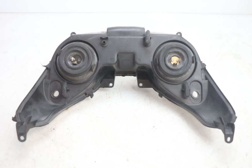 photo de FANALE ANTERIORE YAMAHA XMAX X-MAX 125 (2006 - 2009) - Dettagli dei punti di fissaggio