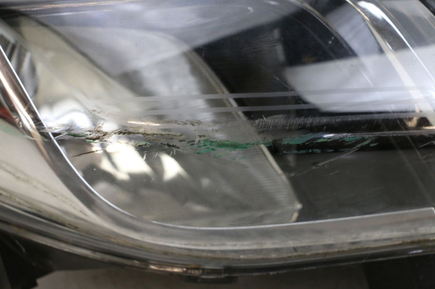 photo de FANALE ANTERIORE PIAGGIO X10 125 (2012 - 2017) - Altra vista dell'articolo