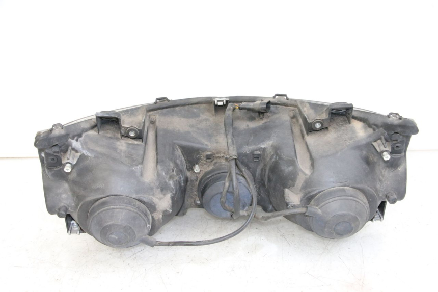 photo de FANALE ANTERIORE PIAGGIO X10 125 (2012 - 2017) - Dettagli dei punti di fissaggio