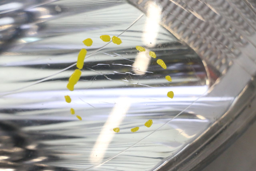 photo de FARO ANTERIORE PIAGGIO X8 STREET 125 (2006 - 2007) - Primo piano tecnico