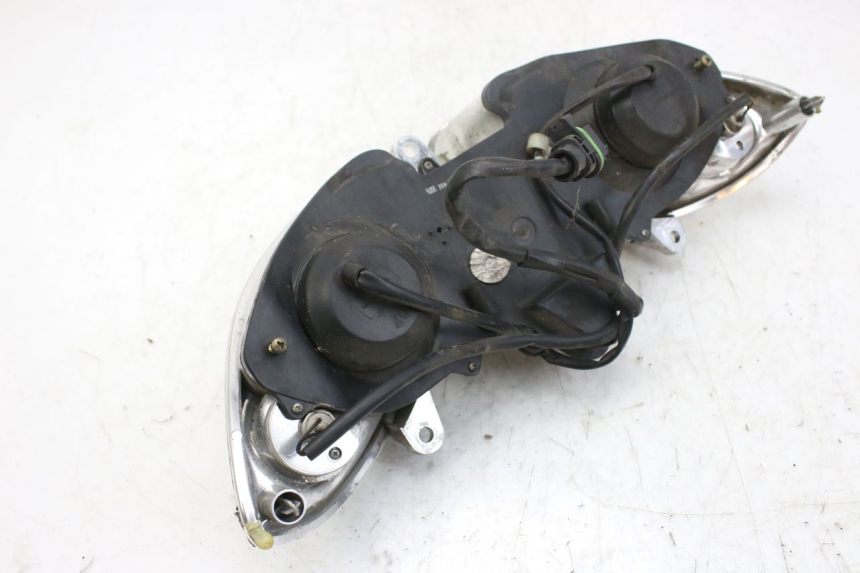 photo de FANALE ANTERIORE PIAGGIO X9 EVOLUTION 250 (2003 - 2007) - Primo piano tecnico