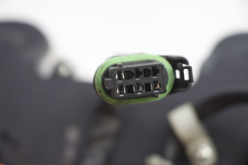 photo de FANALE ANTERIORE PIAGGIO X9 EVOLUTION 125 (2003 - 2007) - Altra vista dell'articolo