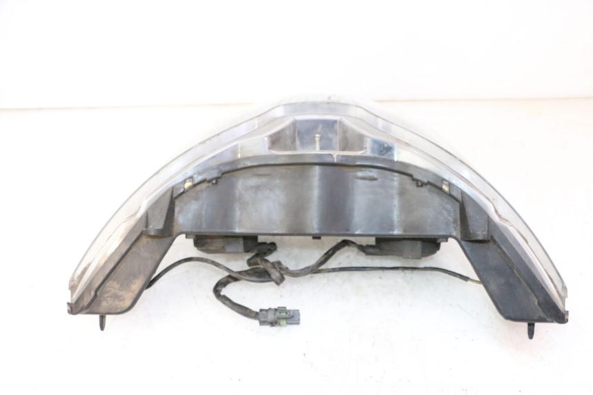 photo de FANALE ANTERIORE PIAGGIO XEVO - X EVO 125 (2007 - 2017) - Dettagli dei punti di fissaggio