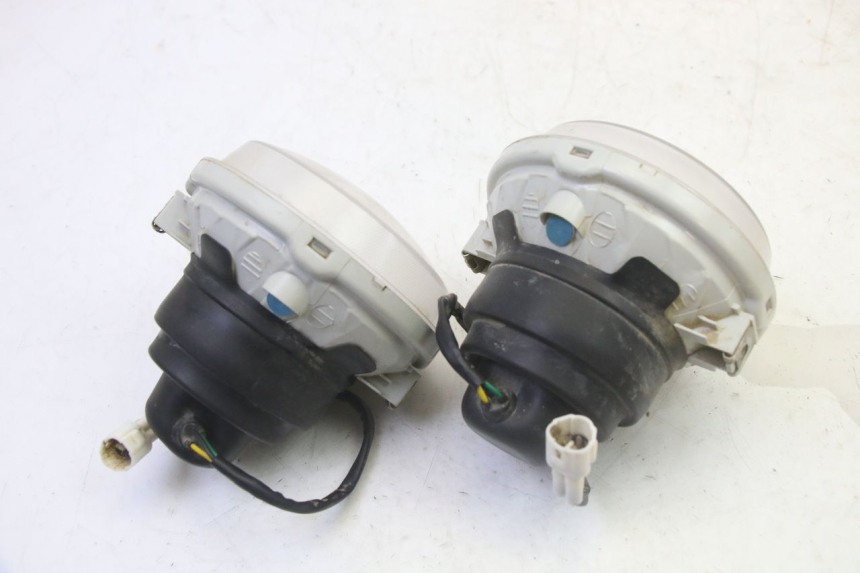 photo de FARO ANTERIORE YAMAHA YFM GRIZZLY 550 (2008 - 2015) - Primo piano tecnico