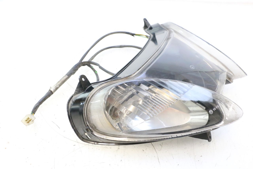 photo de FANALE ANTERIORE YAMAHA YP MAJESTY 125 (1998 - 2001) - Zoom sullo stato d'uso