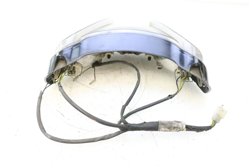 photo de FANALE ANTERIORE YAMAHA YP MAJESTY 125 (1998 - 2001) - Primo piano tecnico