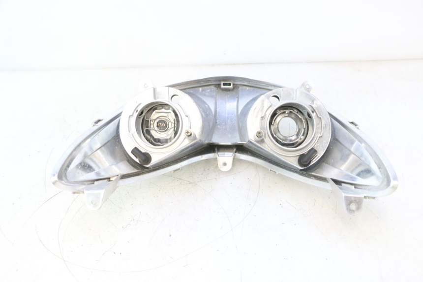 photo de FANALE ANTERIORE YAMAHA YP MAJESTY 125 (2007 - 2010) - Primo piano tecnico