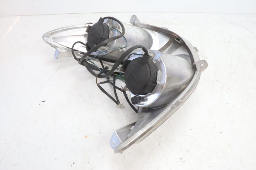 photo de FANALE ANTERIORE YAMAHA YP MAJESTY 125 (2007 - 2010) - Vista d'insieme del prodotto