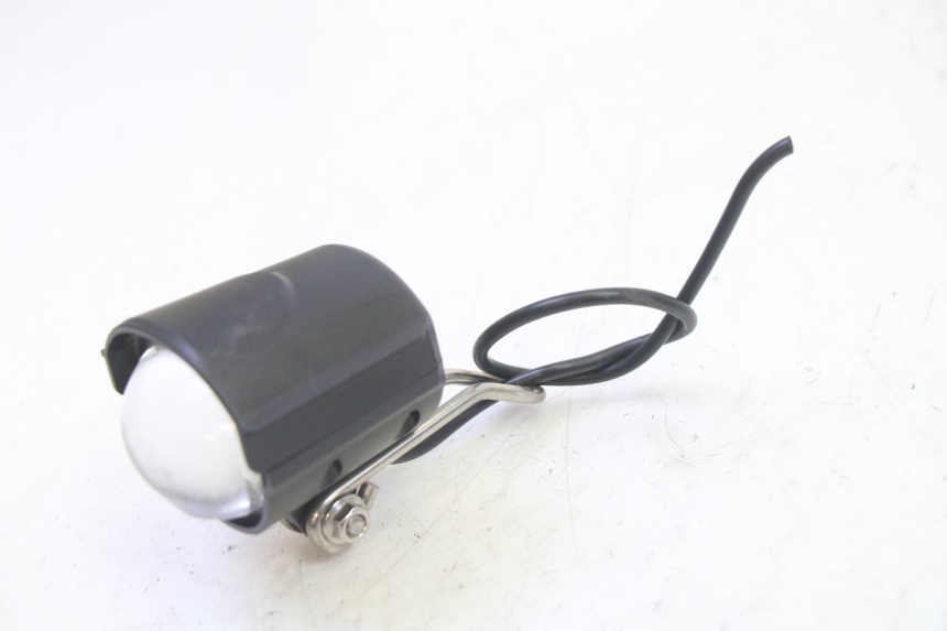 photo de FARO ANTERIORE MOOVWAY Z8 1 - Zoom sullo stato d'uso