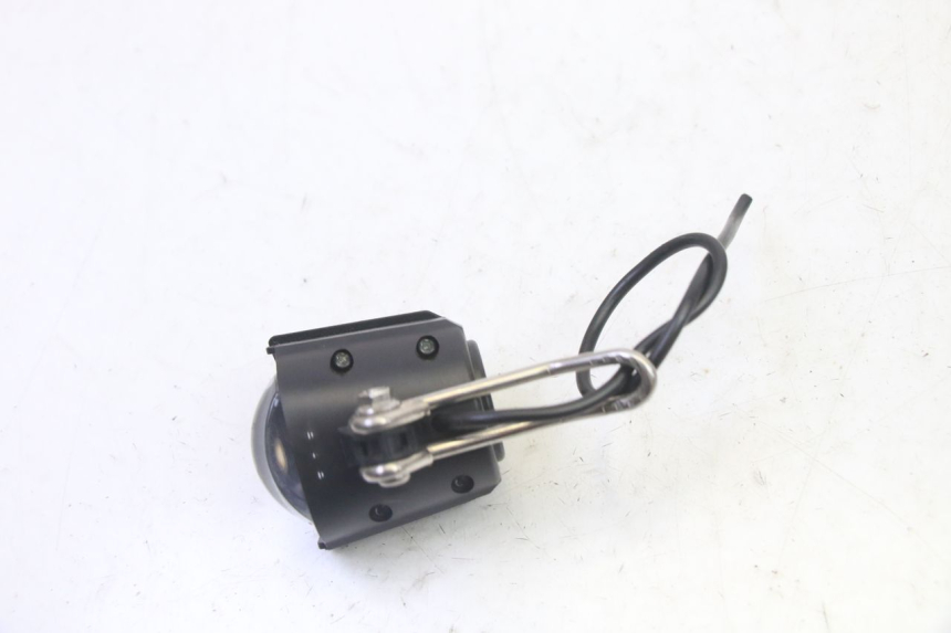 photo de FARO ANTERIORE MOOVWAY Z8 1 - Primo piano tecnico