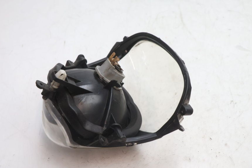 photo de FANALE ANTERIORE PIAGGIO ZIP 2T 50 (2009 - 2019) - Altra angolazione