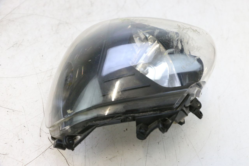 photo de FANALE ANTERIORE PIAGGIO ZIP 4T 50 (2018 - 2020) - Altra angolazione