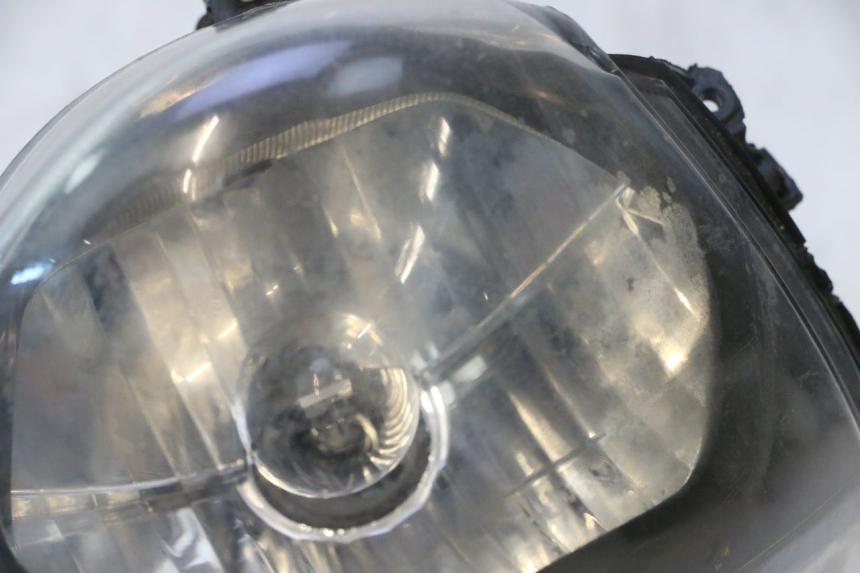 photo de FANALE ANTERIORE PIAGGIO ZIP 4T 50 (2018 - 2020) - Altra angolazione