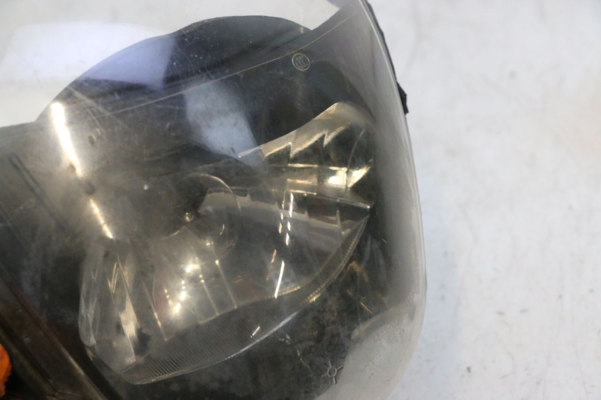 photo de FANALE ANTERIORE PIAGGIO ZIP 4T 50 (2018 - 2020) - Vista d'insieme del prodotto