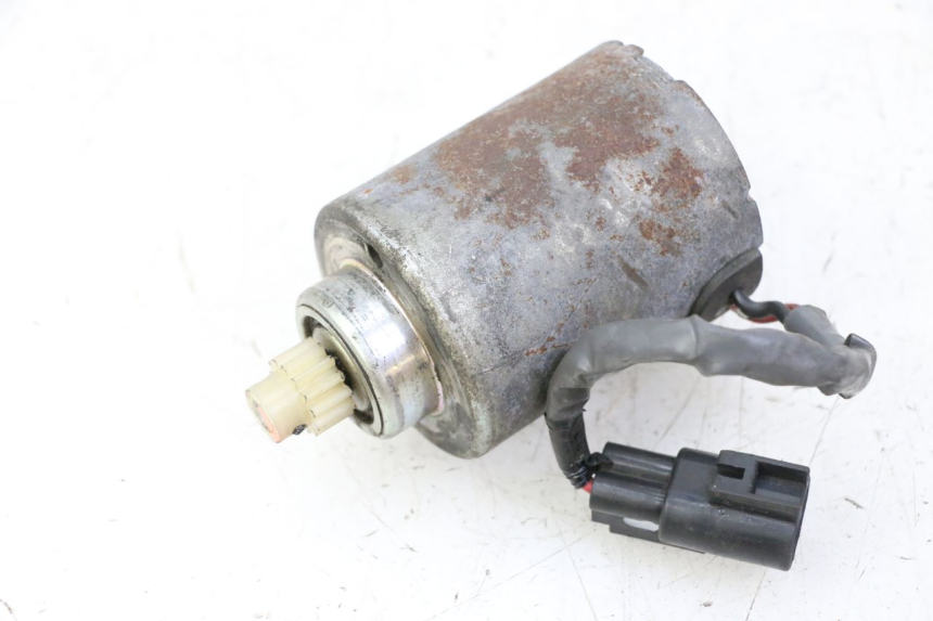 photo de PIGNONE SUZUKI BURGMAN 650 (2002 - 2004) - Zoom sullo stato d'uso