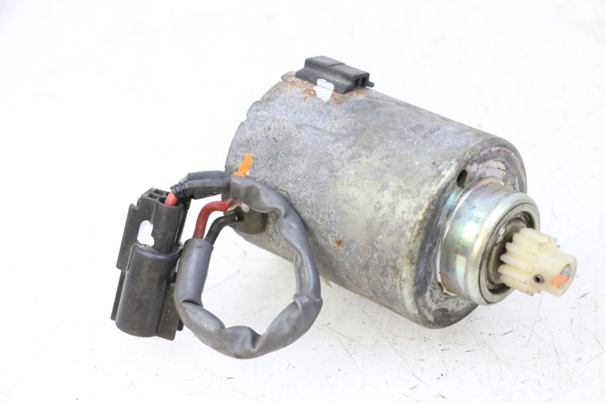 photo de PIGNONE SUZUKI BURGMAN 650 (2002 - 2004) - Stato della superficie e materiale