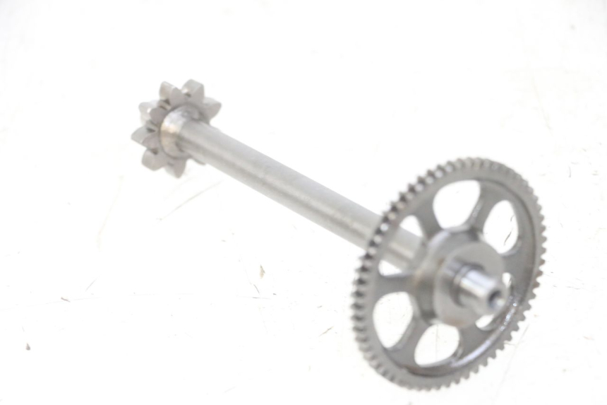 photo de INGRANAGGIO TRASMISSIONE HONDA CB R 1000 (2018 - 2023) - Primo piano tecnico