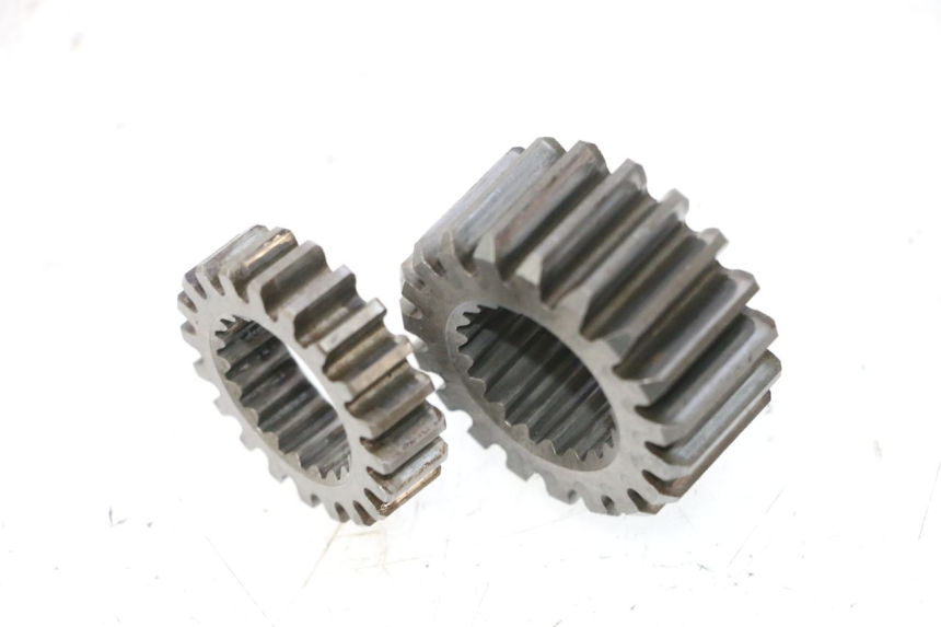 photo de INGRANAGGIO TRASMISSIONE HONDA CB TWO FIFTY 250 (1991 - 2002) - Dettaglio del componente