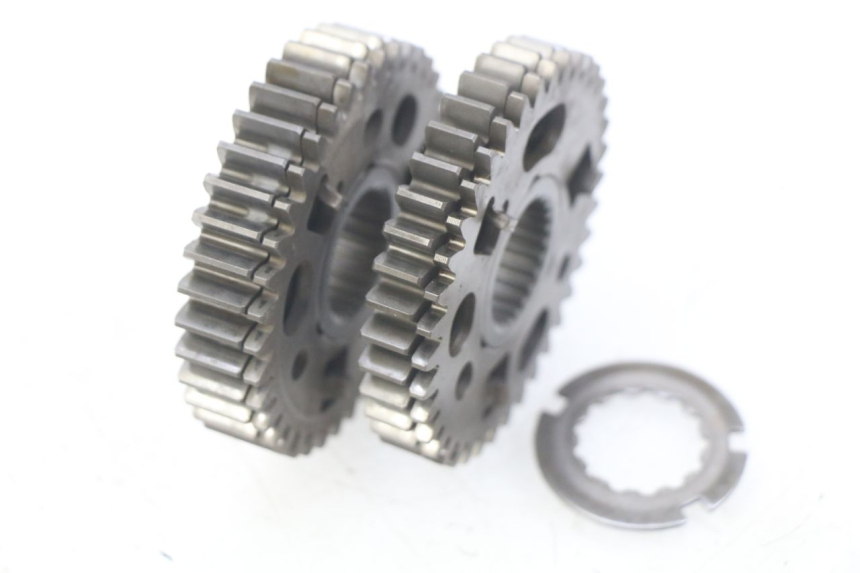 photo de PIGNONE TRASMISSIONE HONDA CBF 500 (2004 - 2007) - Dettaglio del componente