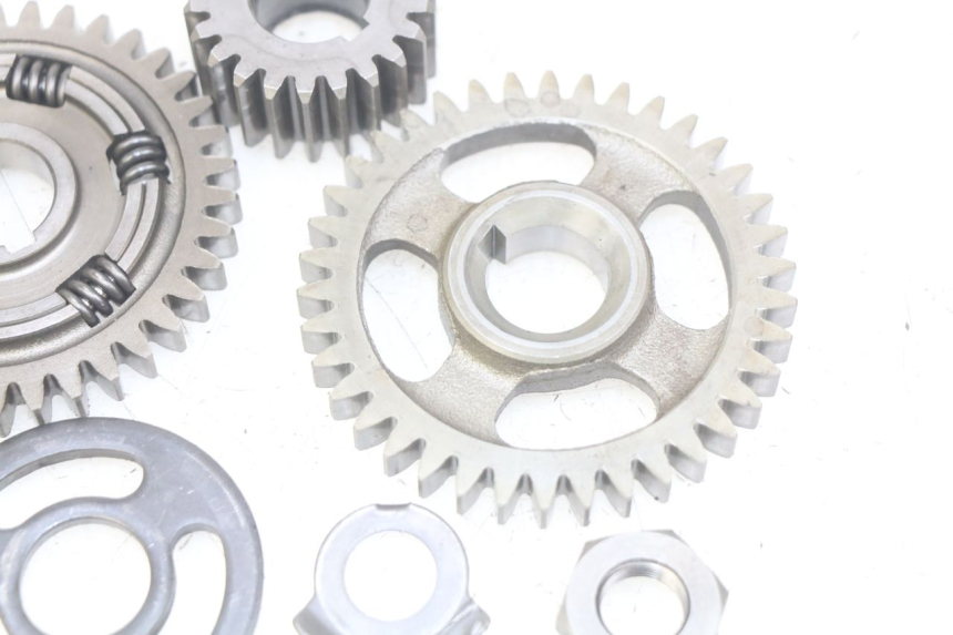 photo de PIGNONE TRASMISSIONE YAMAHA SR 125 (1982 - 2003) - Zoom sullo stato d'uso