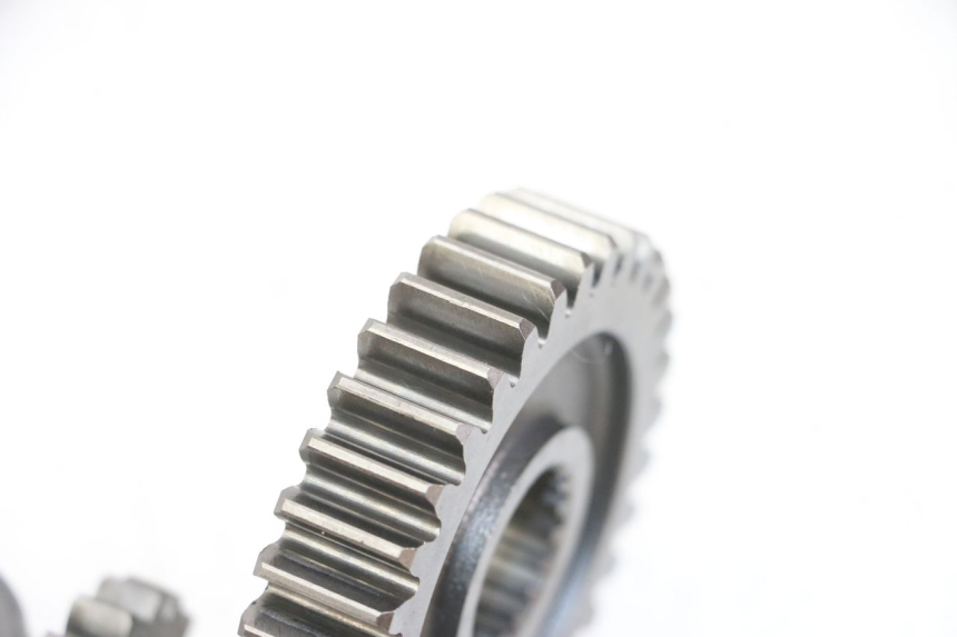 photo de INGRANAGGIO TRASMISSIONE SUZUKI SV S 650 (1999 - 2002) - Zoom sullo stato d'uso