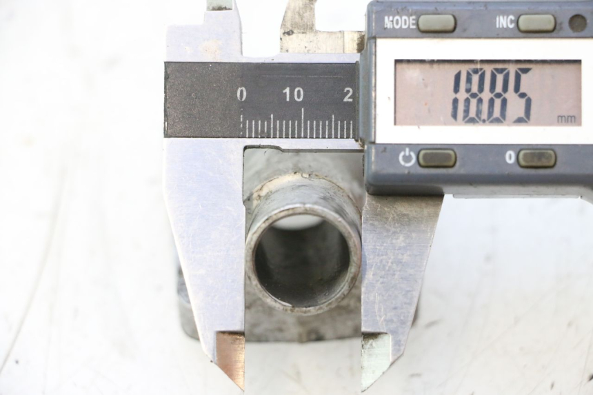 photo de COLLETTORE ASPIRAZIONE PEUGEOT 103 SPX CLIP 50 (1989 - 1992) - Zoom sullo stato d'uso